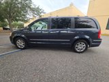 Used 2008 Chrysler Town & Country Limited w/ Entertainment Group #3 image 4