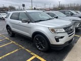 Used 2018 Ford Explorer XLT w/ Equipment Group 202A image 2