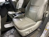 Used 2017 Toyota Sienna XLE image 4