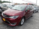 Used 2017 Chrysler Pacifica Touring-L Plus w/ Advanced Safetytec Group image 3