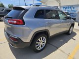 Used 2017 Jeep Cherokee Limited image 2