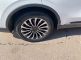 New 2023 Lincoln Aviator Reserve w/ Equipment Group 201A image 4