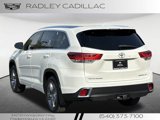 Used 2019 Toyota Highlander Limited Platinum image 3