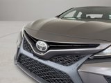 Used 2018 Toyota Camry SE image 2