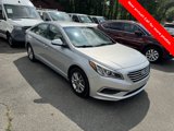 Used 2017 Hyundai Sonata SE image 3