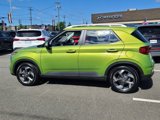 Used 2024 Hyundai Venue SEL image 2