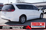 New 2025 Chrysler Pacifica Select image 5