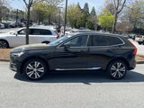 Certified 2022 Volvo XC60 B5 Inscription image 3