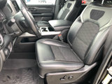Used 2020 RAM 1500 4x4 Crew Cab image 4