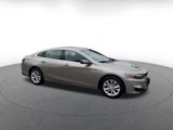 Used 2023 Chevrolet Malibu LT image 2