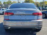 Used 2020 Volkswagen Passat 2.0T SE image 5