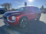 Used 2023 Mitsubishi Outlander SE image 3