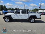 Used 2023 Jeep Gladiator Sport image 4