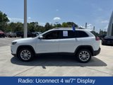 Used 2019 Jeep Cherokee Latitude w/ Popular Appearance Group image 5