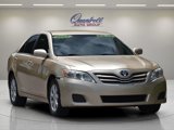 Used 2011 Toyota Camry LE image 2