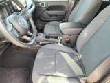 New 2025 Jeep Gladiator Sport image 6