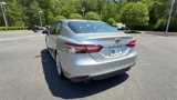 Used 2018 Toyota Camry XLE image 2