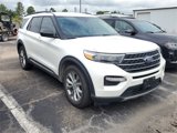 Used 2023 Ford Explorer XLT w/ Equipment Group 202A image 3