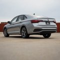 Used 2023 Volkswagen Jetta SE w/ Panoramic Sunroof Package image 5