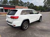 Used 2018 Jeep Grand Cherokee Laredo image 5