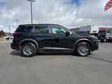Used 2024 Nissan Rogue S image 2
