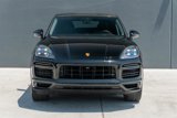 Used 2023 Porsche Cayenne Turbo image 2