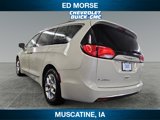 Used 2019 Chrysler Pacifica Touring-L Plus w/ Advanced Safetytec Group image 3