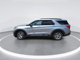 Used 2024 Ford Explorer XLT w/ Equipment Group 202A image 5