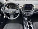 Used 2021 Chevrolet Malibu LT image 3