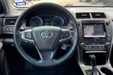 Used 2015 Toyota Camry SE image 5
