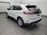 Used 2023 Ford Edge SEL image 5