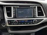 Used 2014 Toyota Highlander XLE image 6