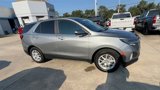 Used 2023 Chevrolet Equinox LT image 2