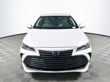 Used 2020 Toyota Avalon Limited image 2