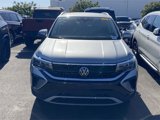Used 2022 Volkswagen Taos SE image 2