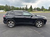 Used 2020 Jeep Cherokee Limited image 6