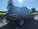 Used 2022 Jeep Wagoneer Series II image 2