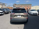 Used 2019 Jeep Cherokee Latitude Plus w/ Comfort/Convenience Group image 4