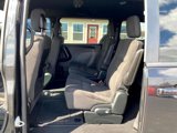 Used 2018 Dodge Grand Caravan SE image 4