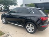 Used 2019 Audi Q5 2.0T Premium Plus w/ Premium Plus Package image 4