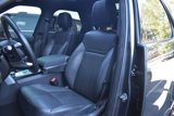 Used 2020 Land Rover Discovery HSE image 2