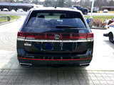 Used 2024 Volkswagen Atlas SE image 3
