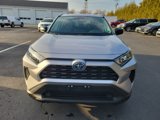 Used 2021 Toyota RAV4 LE image 2