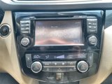 Used 2015 Nissan Rogue SL w/ SL Premium Package image 2
