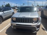 Used 2019 Jeep Renegade Latitude image 2