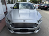 Used 2016 Ford Fusion SE image 4