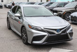Used 2022 Toyota Camry SE image 3