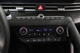 Certified 2023 Hyundai Elantra SEL w/ Convenience Package image 4