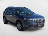 Used 2020 Jeep Cherokee Latitude Plus image 3