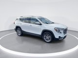 Used 2022 GMC Terrain SLT image 2